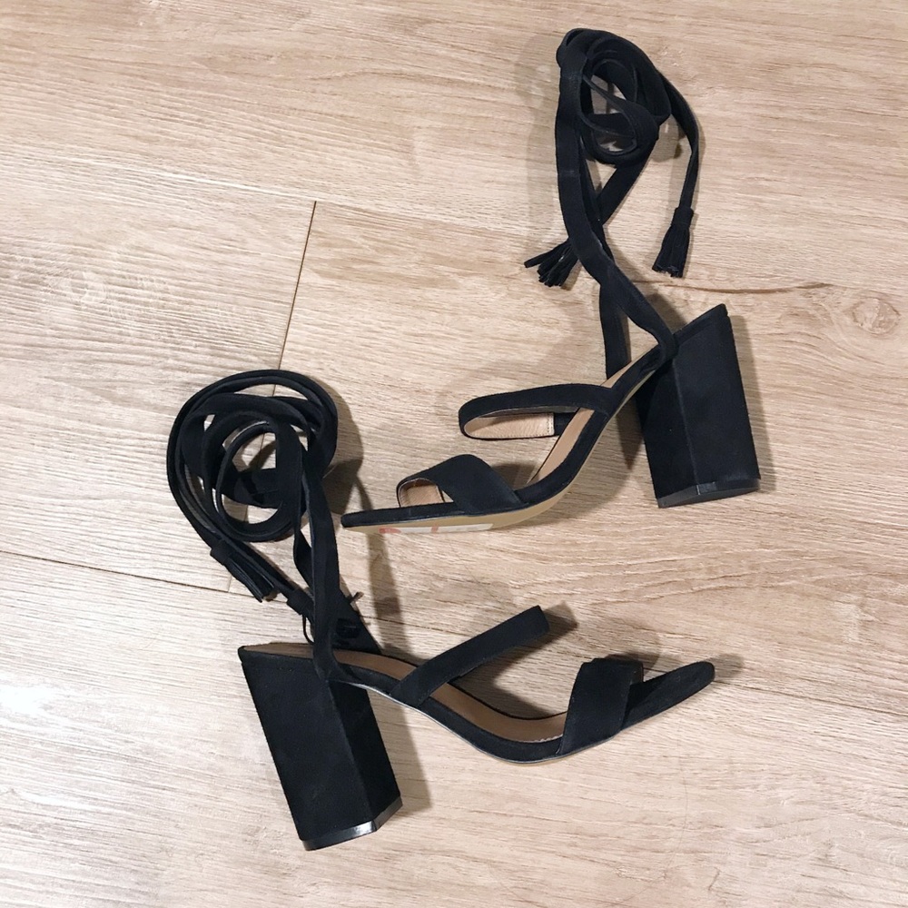 LAST CHANCE Strappy Chunky Black Heels